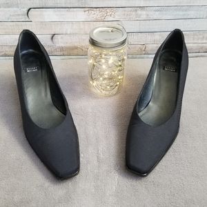 Stuart Weitzman Navy Heels